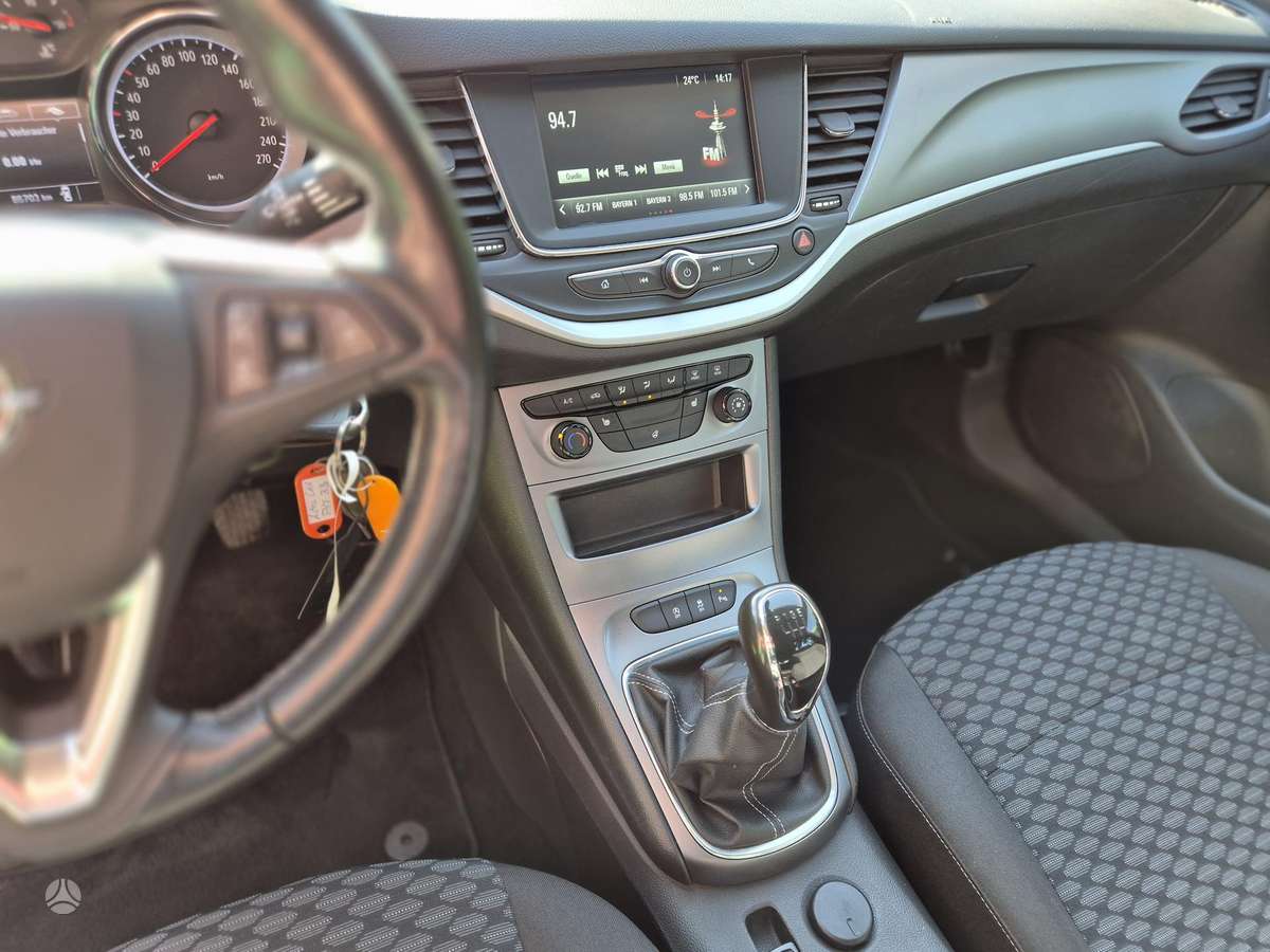 Opel Astra, 1.2 l., Универсал