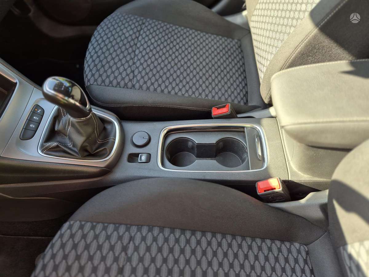Opel Astra, 1.2 l., Универсал