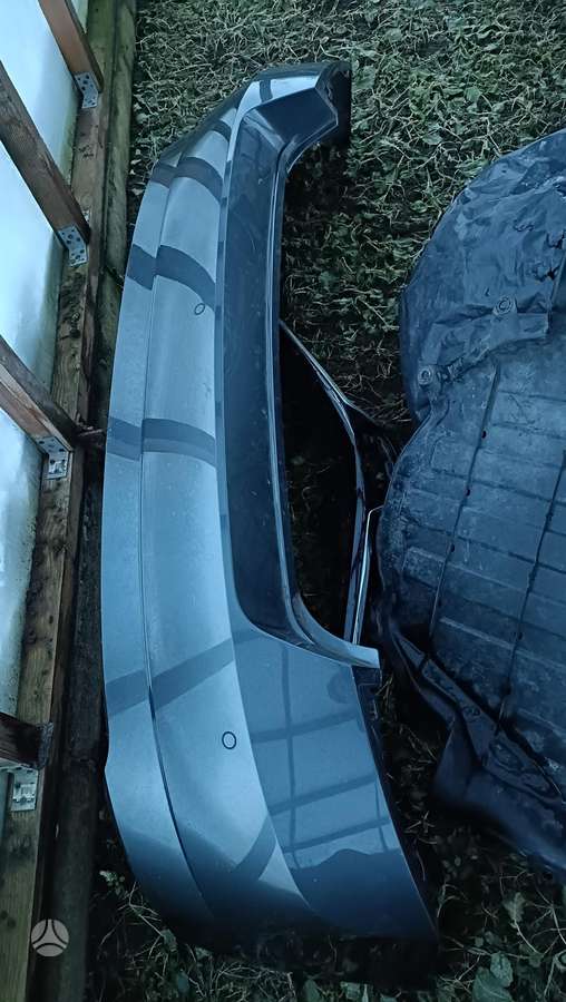 Skoda Fabia kėbulo dalys