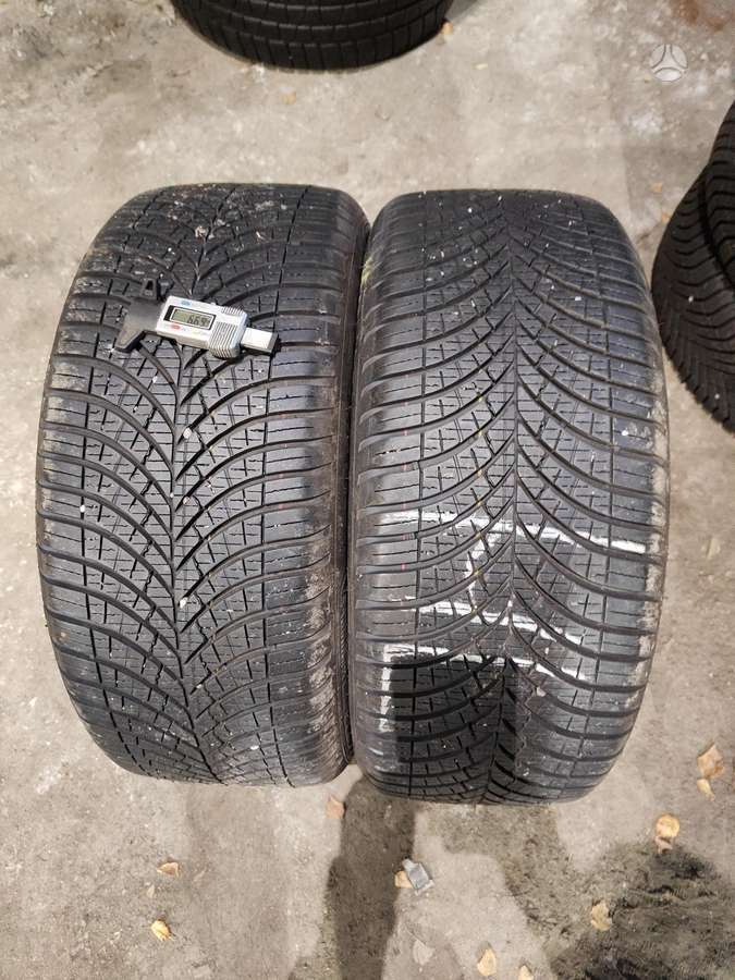 Goodyear, universalios 225/45 R17