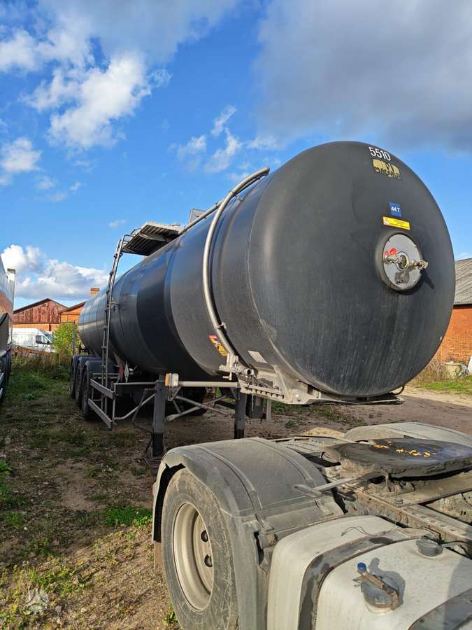 Magyar S34, tanker