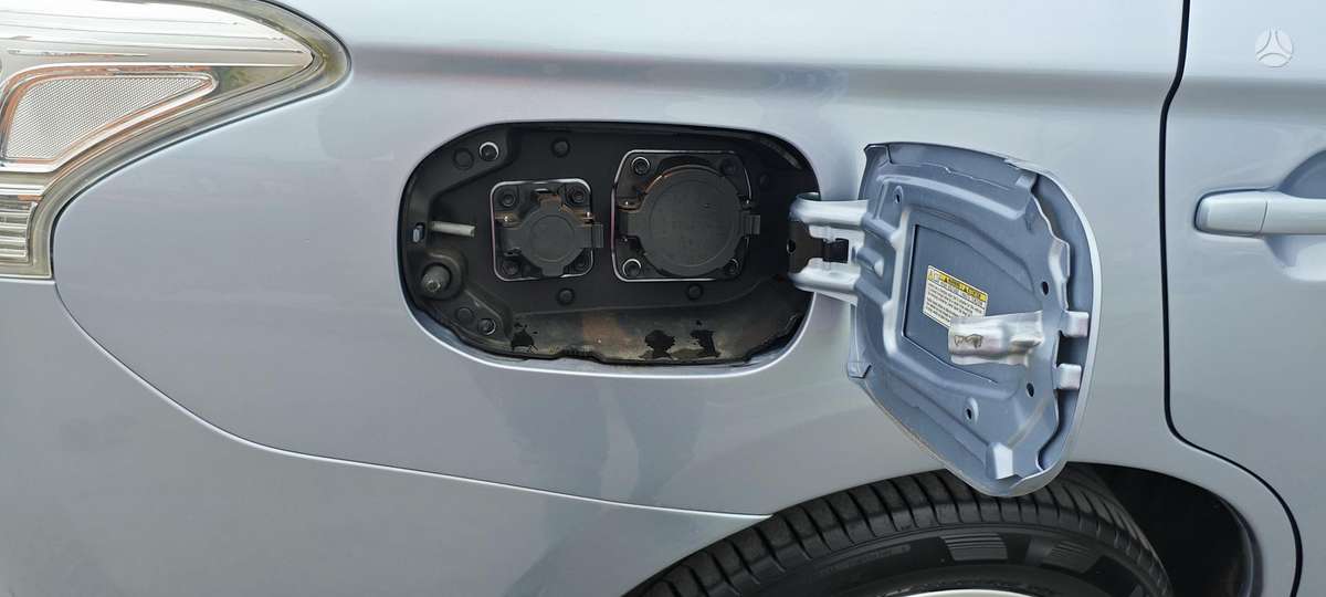 Mitsubishi Outlander 2014 — photo 12