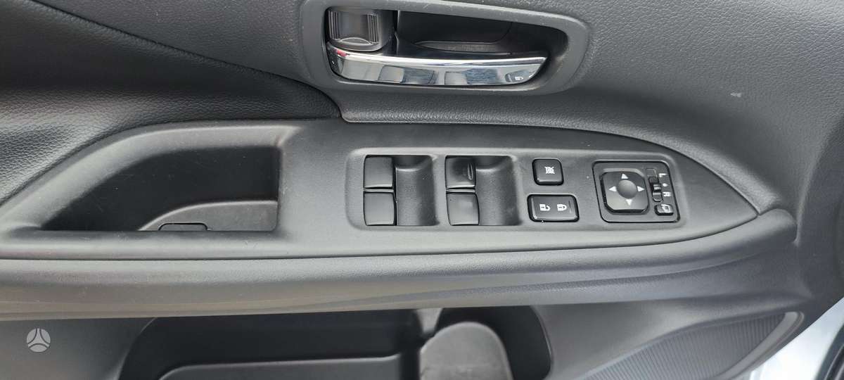 Mitsubishi Outlander 2014 — photo 14
