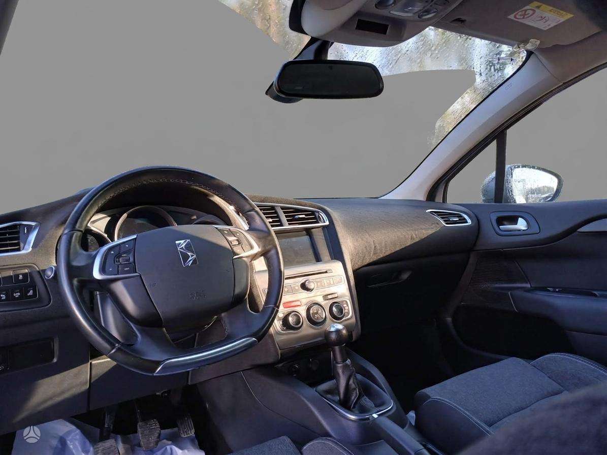 Citroen C4, 1.6 l., Хэтчбек