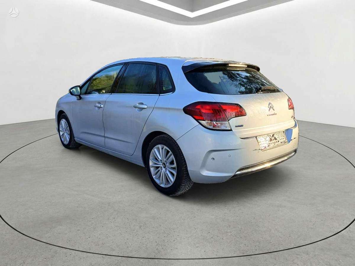 Citroen C4, 1.6 l., Хэтчбек