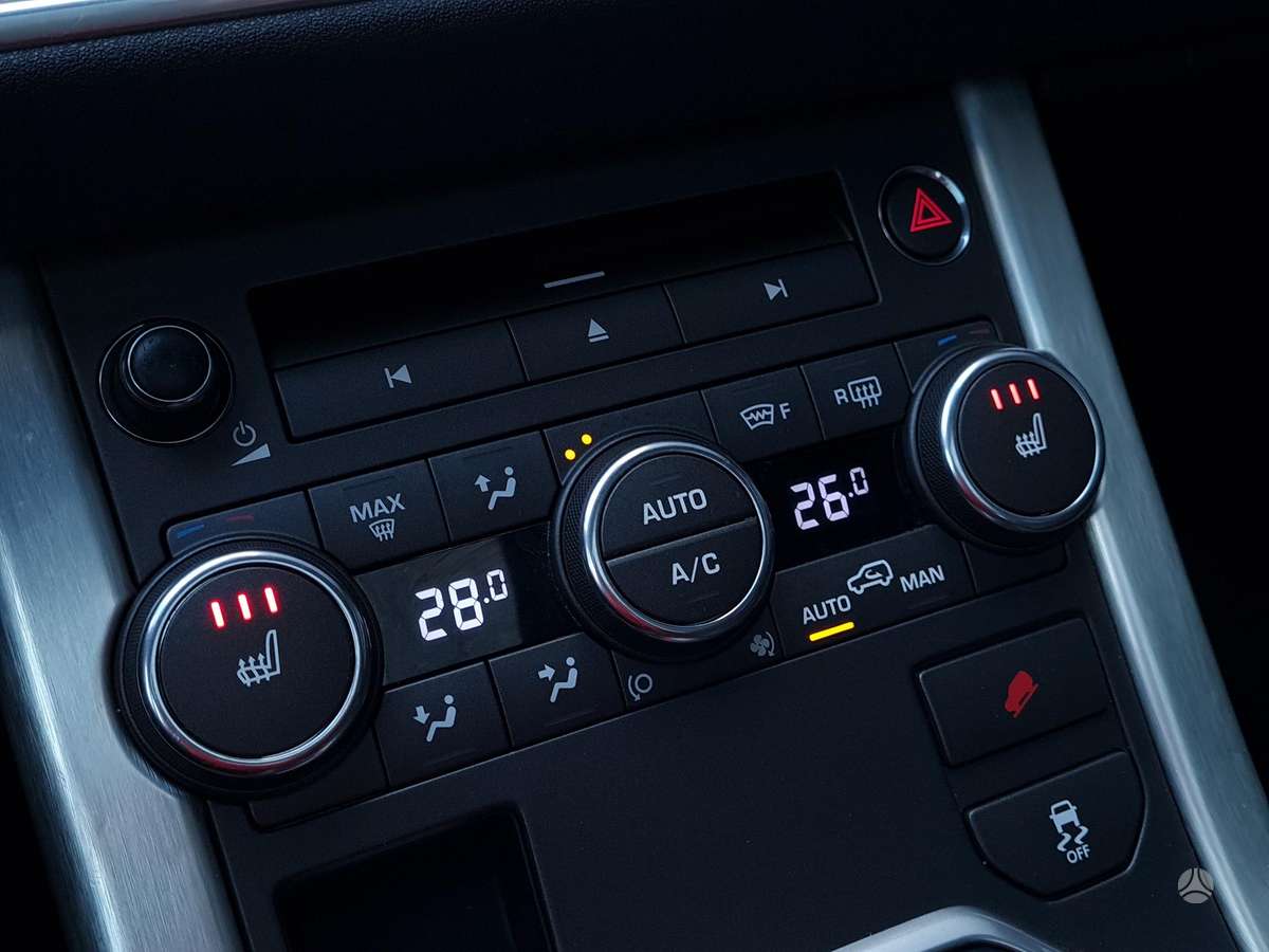 Land Rover Evoque, 2.2 l., off-road / crossover