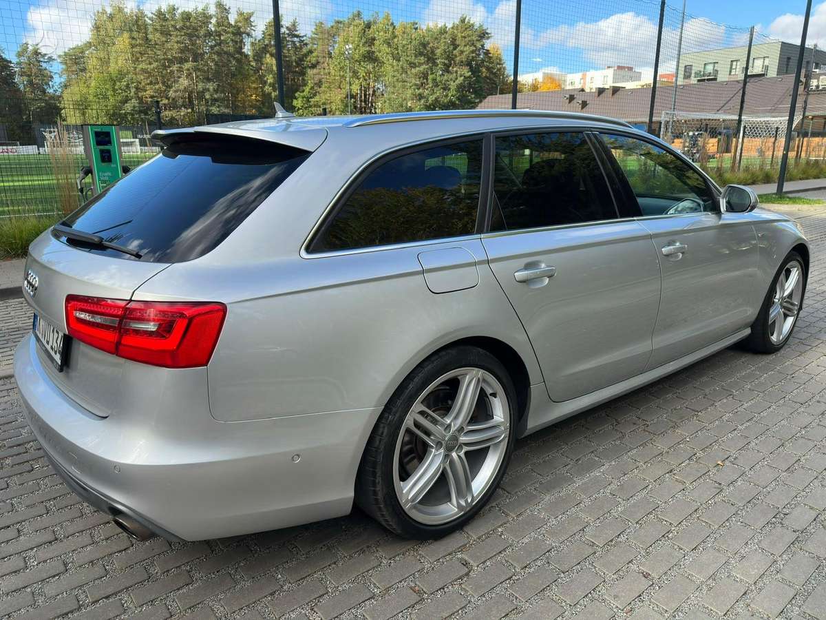 Audi A6, 3.0 l., wagon