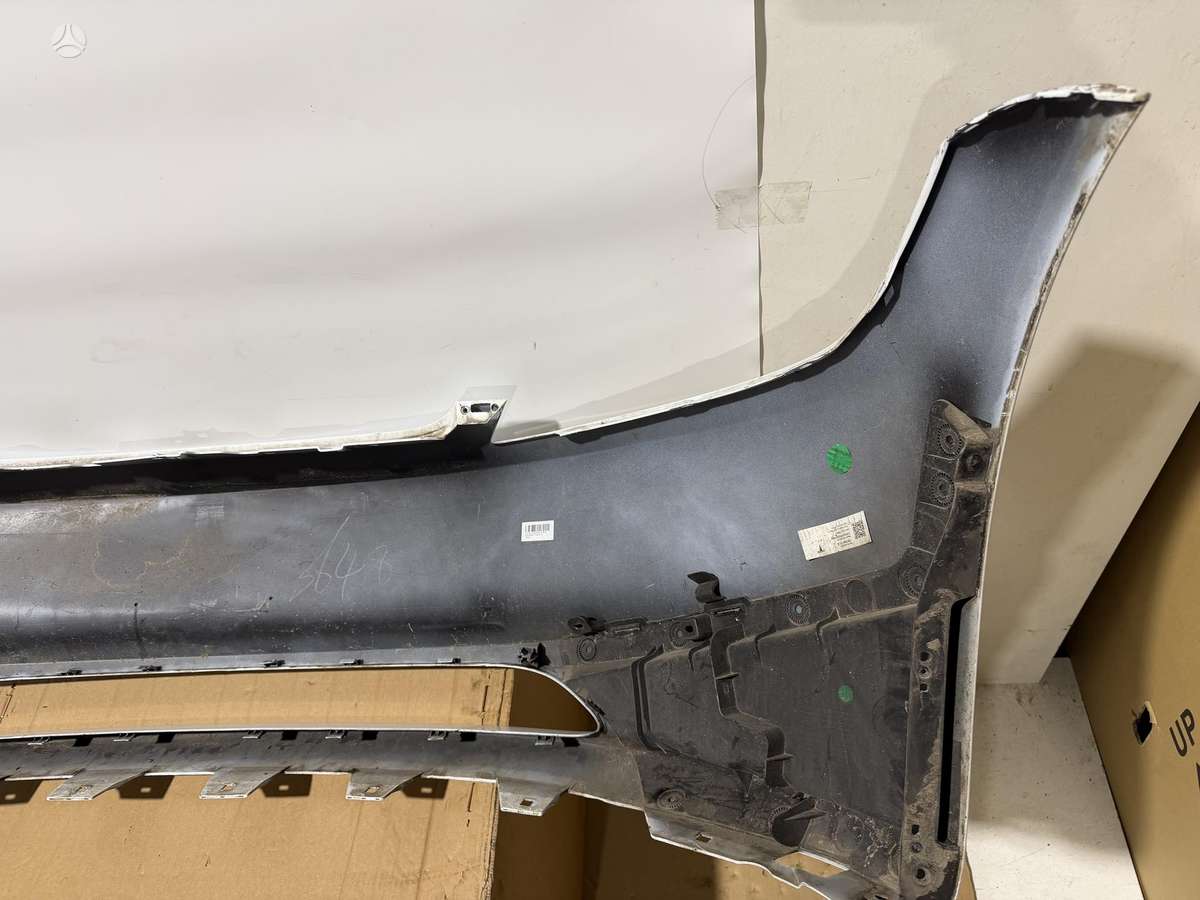 Tesla Model 3 бамперы (буфера)