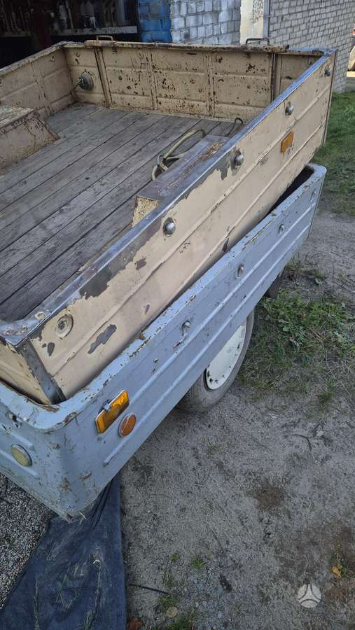 -Kita-, passenger car trailers