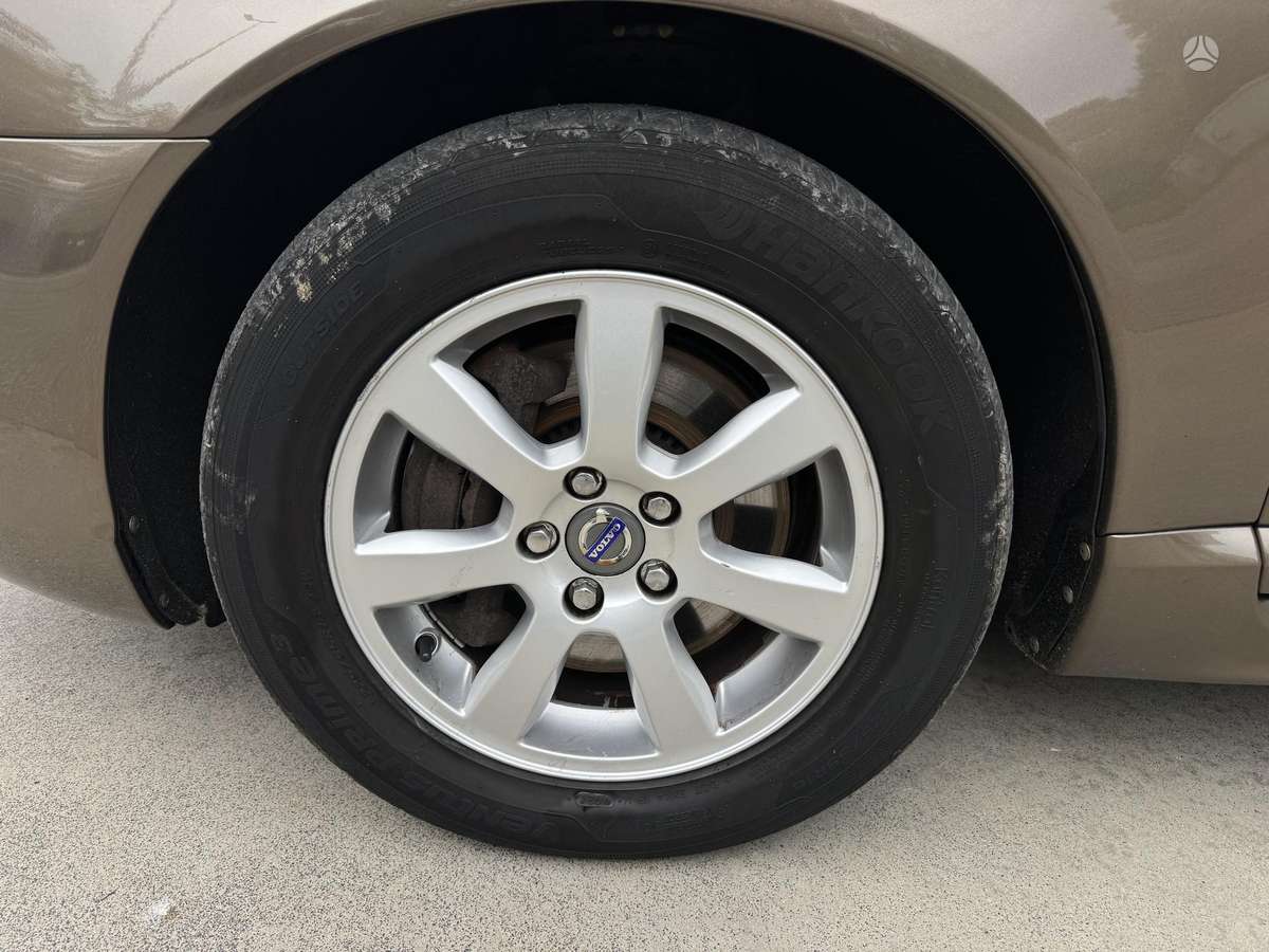 Volvo V70, 2.0 l., Универсал