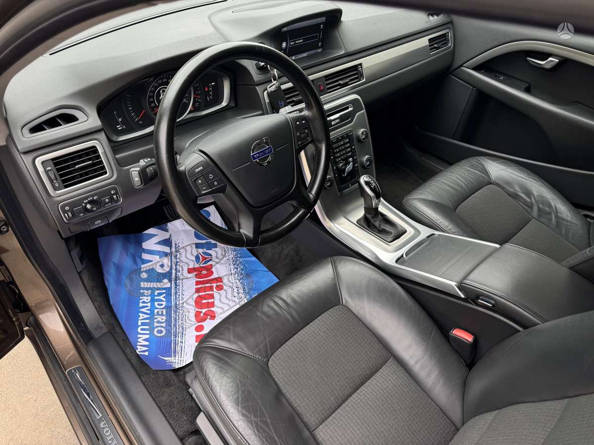 Volvo V70, 2.0 l., Универсал