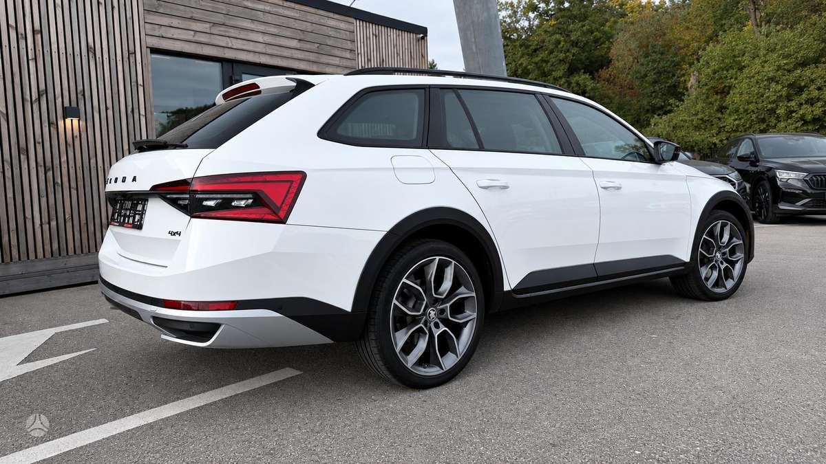 Skoda Superb, 2.0 l., wagon