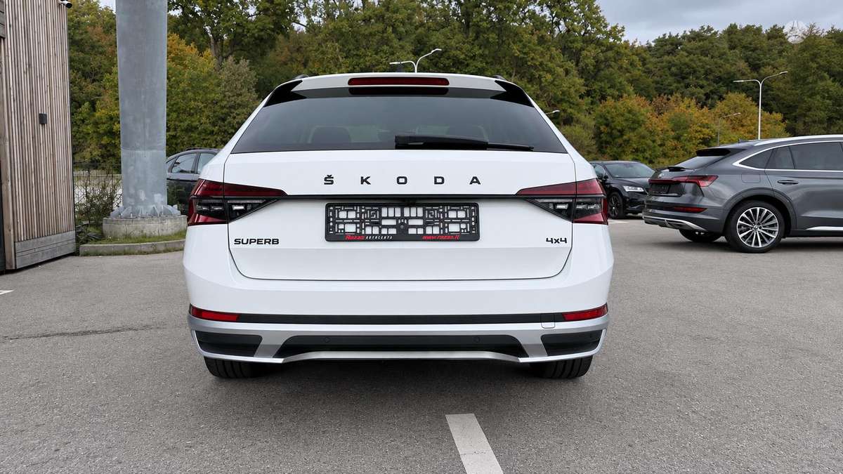 Skoda Superb, 2.0 l., Универсал