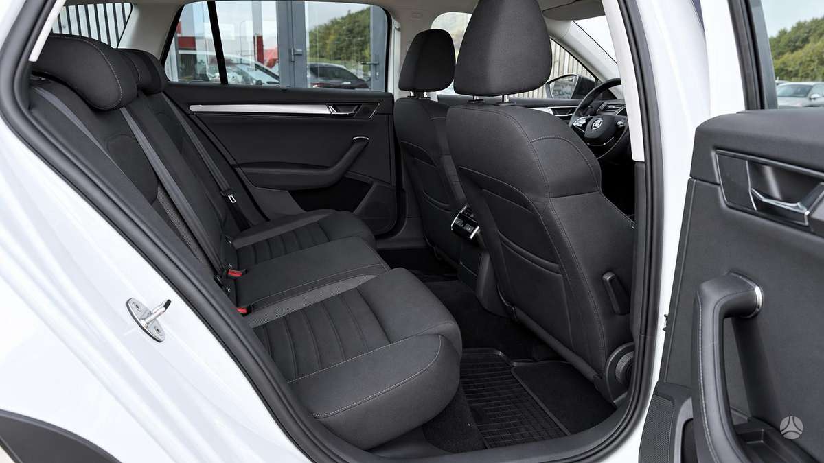 Skoda Superb, 2.0 l., wagon