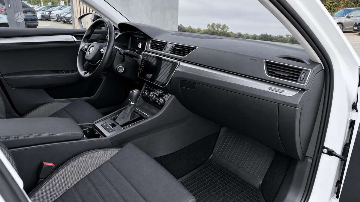 Skoda Superb, 2.0 l., wagon