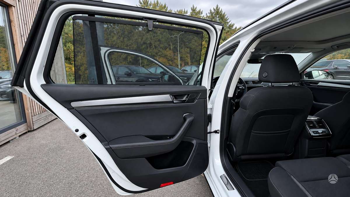 Skoda Superb, 2.0 l., wagon