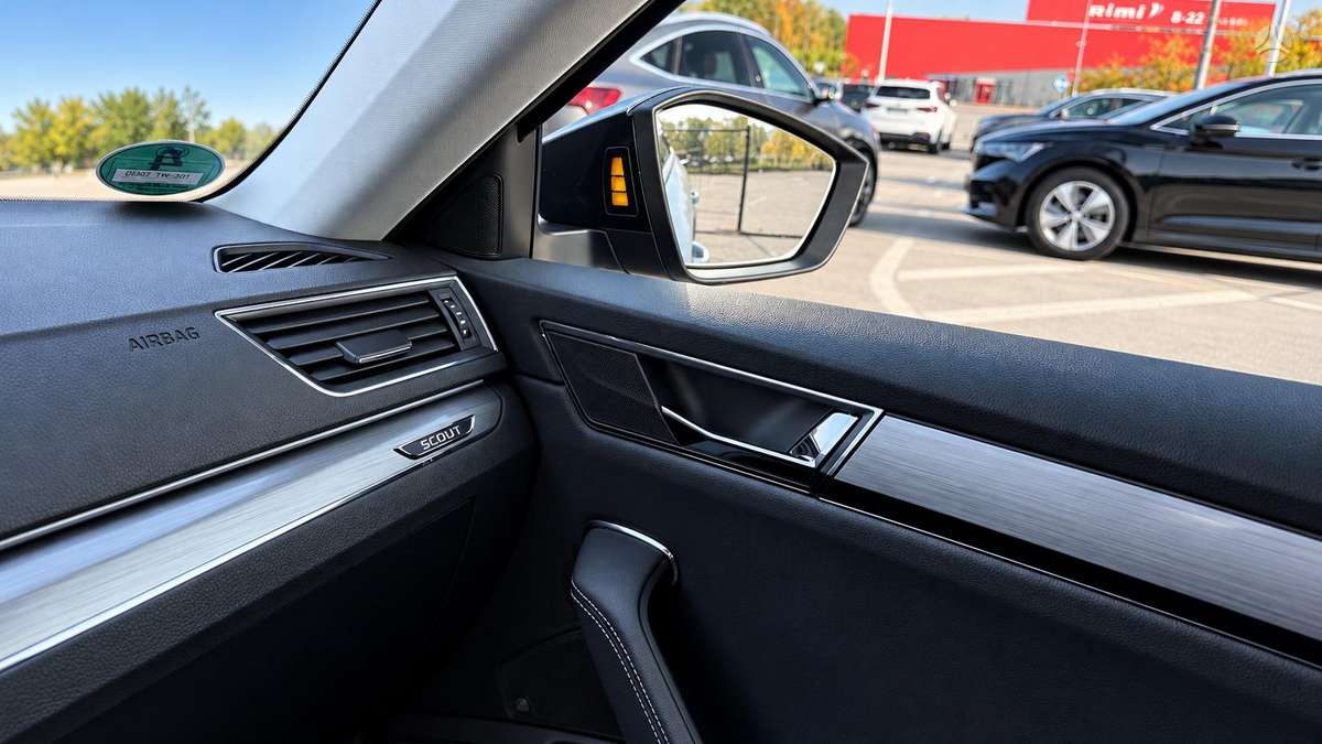 Skoda Superb, 2.0 l., wagon