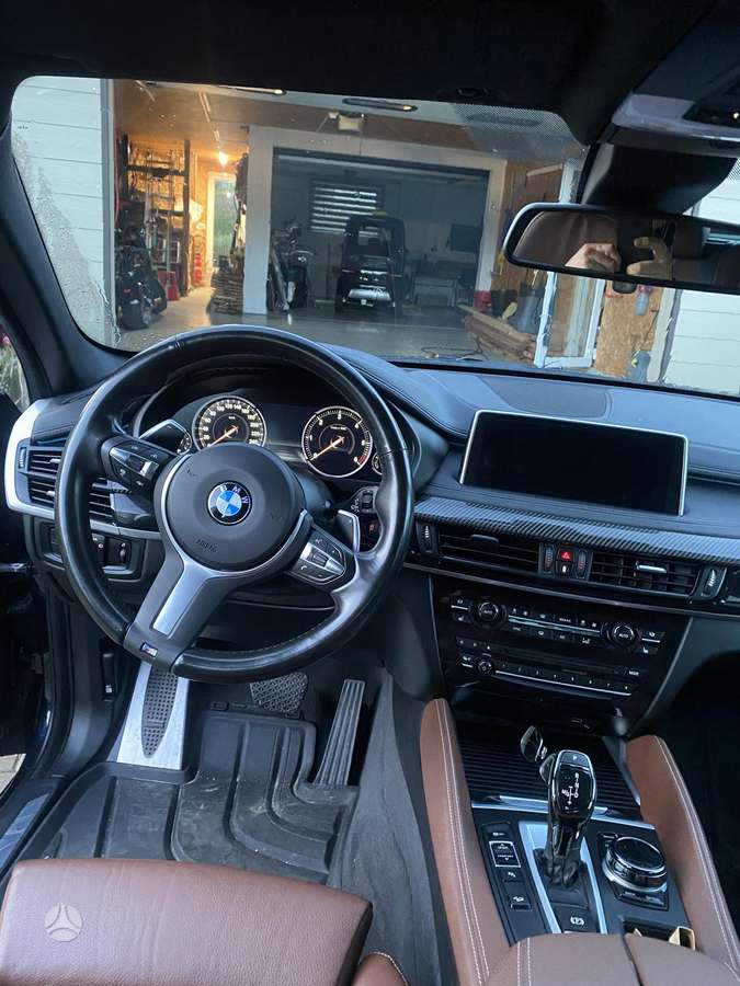 BMW X6, 3.0 l., Седан