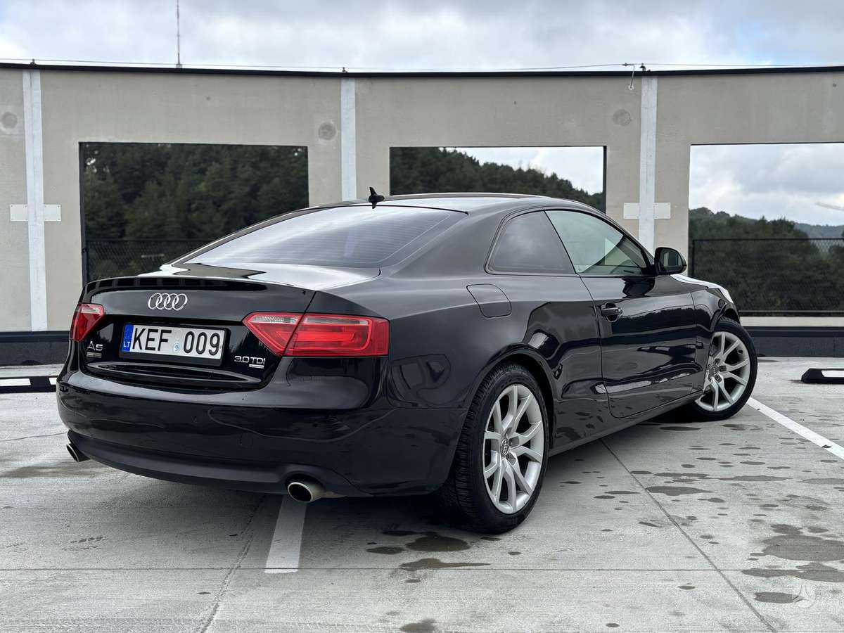 Audi A5, 3.0 l., coupe