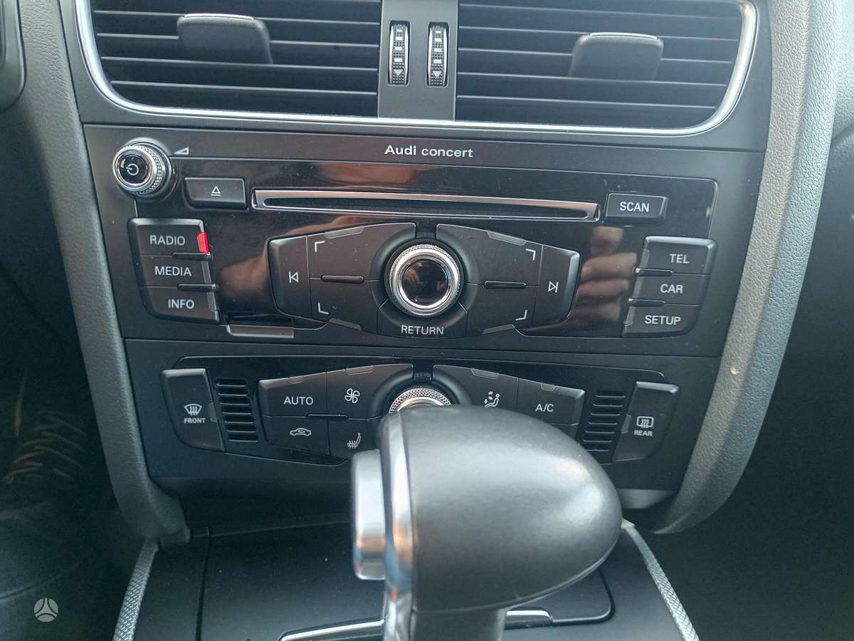 Audi A4, 2.0 l., universalas