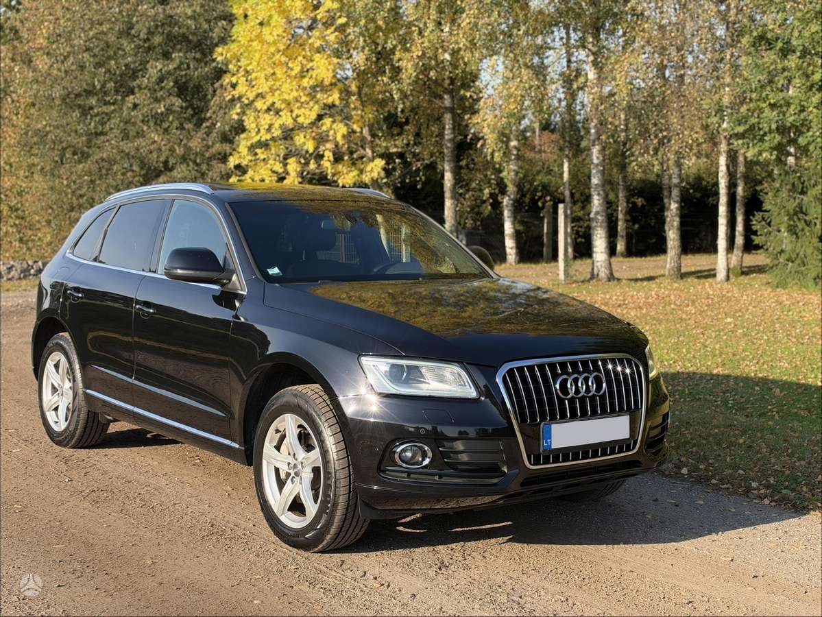 Audi Q5, 3.0 l., off-road / crossover