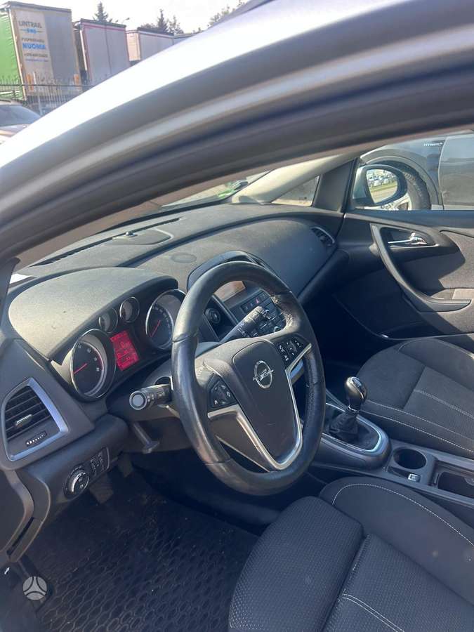 Opel Astra, 1.4 l., Универсал