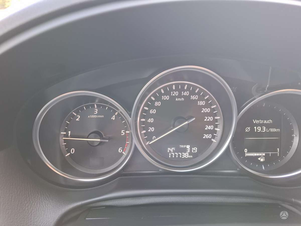 Mazda CX-5, 2.2 l., Внедорожник / Кроссовер