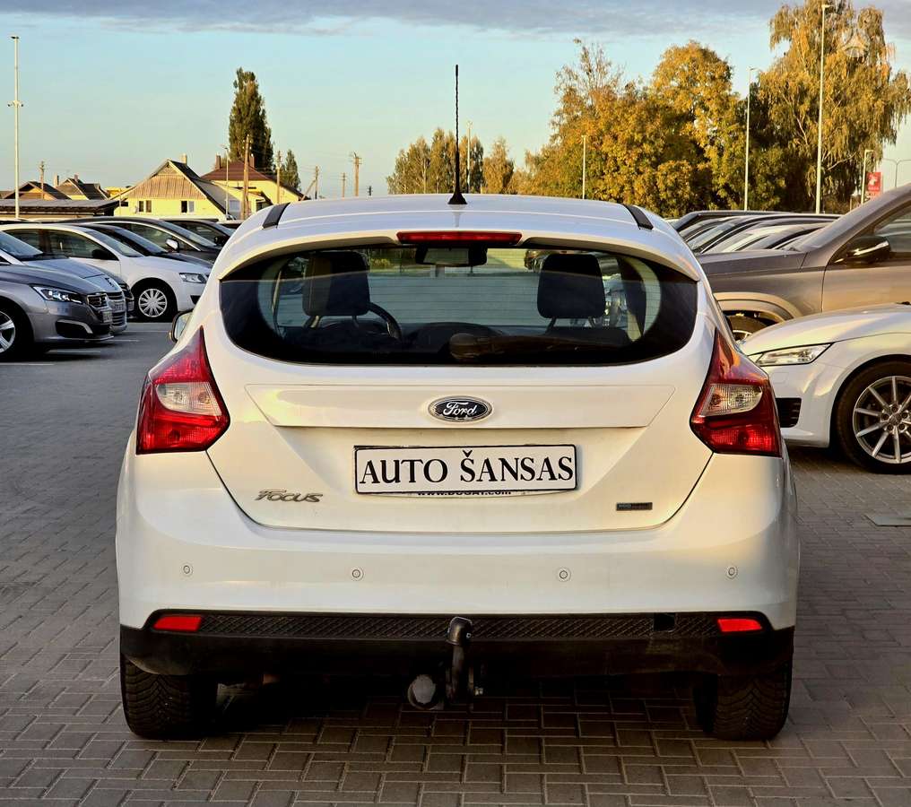 Ford Focus, 1.0 l., Хэтчбек
