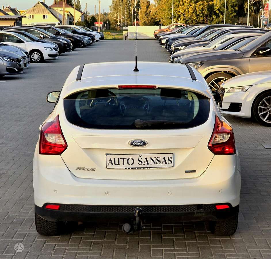 Ford Focus, 1.0 l., Хэтчбек