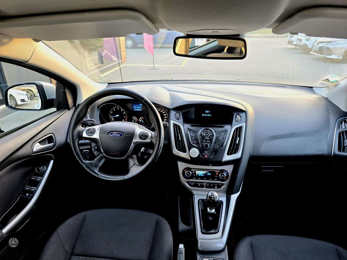 Ford Focus, 1.0 l., hatchback