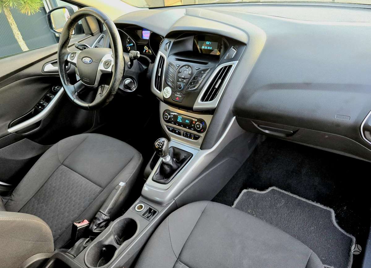 Ford Focus, 1.0 l., Хэтчбек