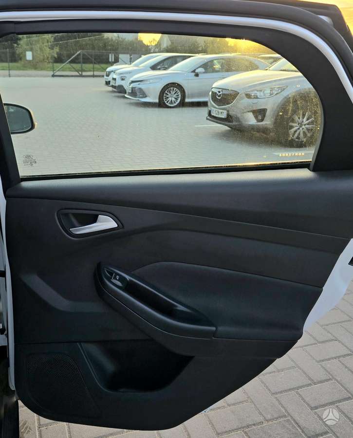Ford Focus, 1.0 l., Хэтчбек