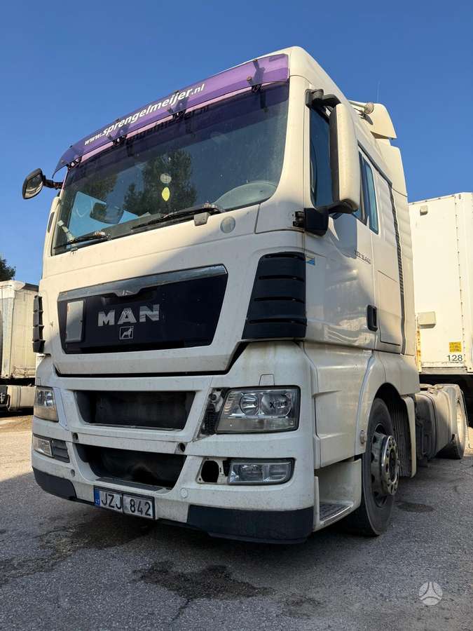 MAN TGX 18.440, 2 miegamosios vietos