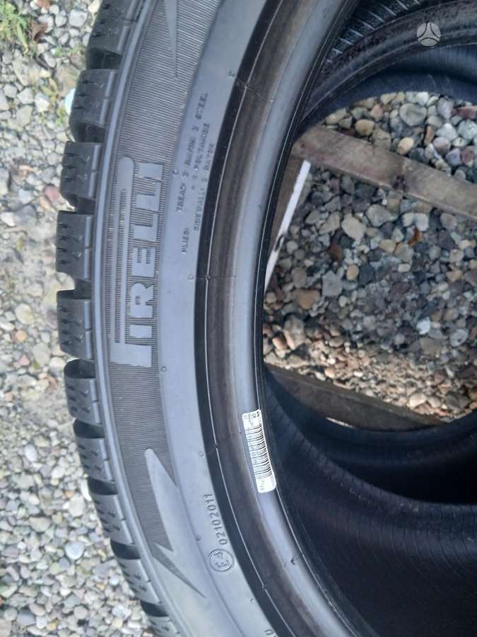 Pirelli, зимние 305/35 R21