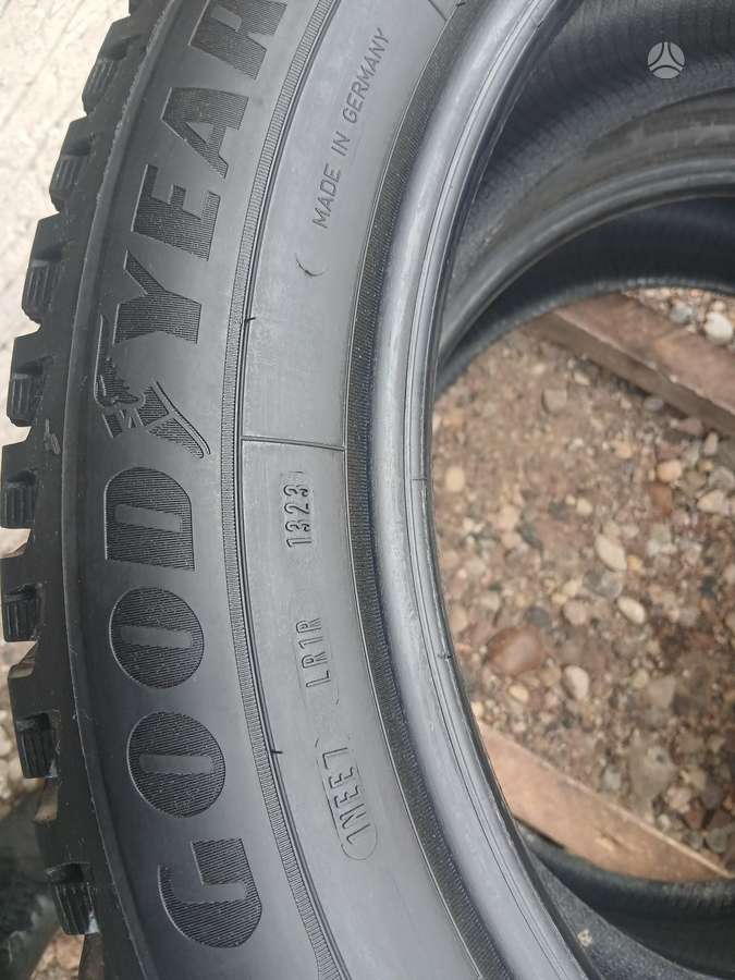 Goodyear, зимние 235/55 R19