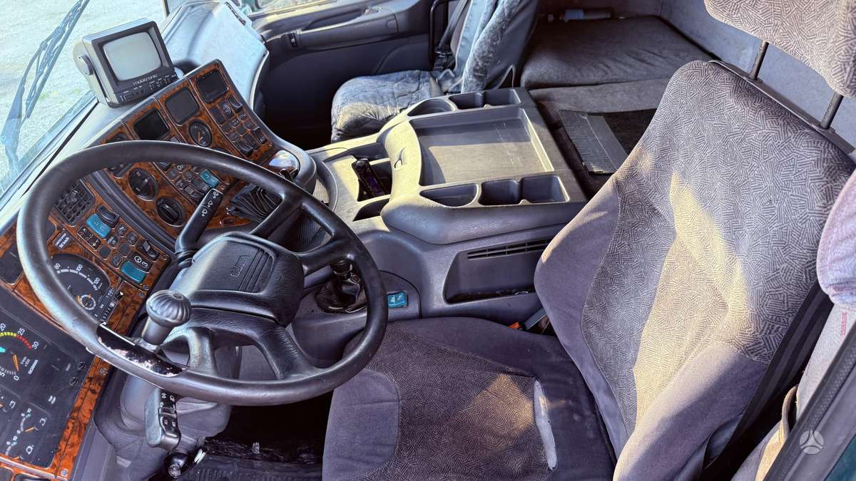 Scania 94, самосвалы с краном