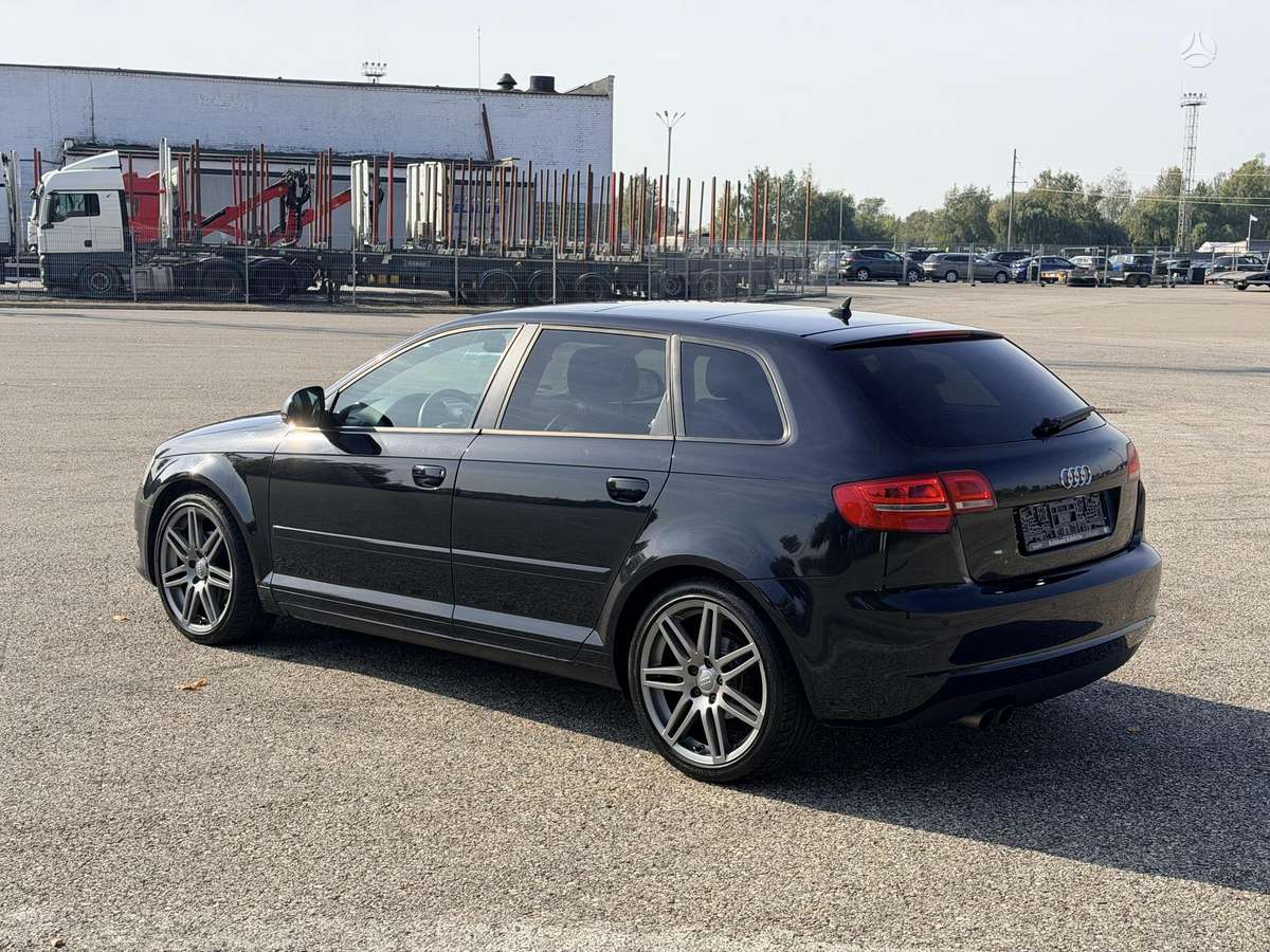 Audi A3, 2.0 l., hatchback