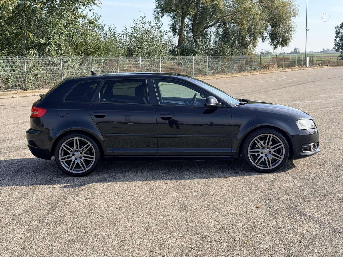 Audi A3, 2.0 l., hatchback