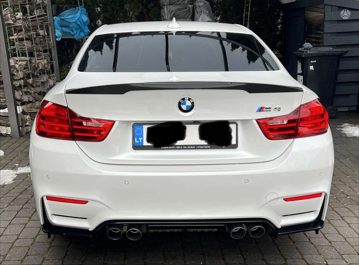 BMW M4, 3.0 l., coupe