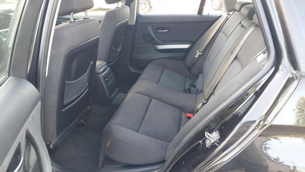 BMW 318, 2.0 l., wagon