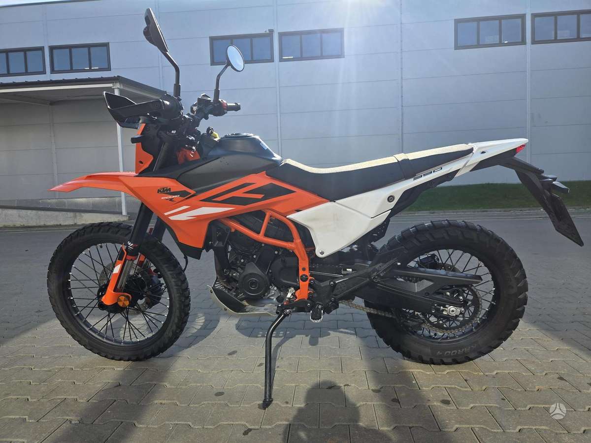 KTM Enduro 399cc, enduro / adventure