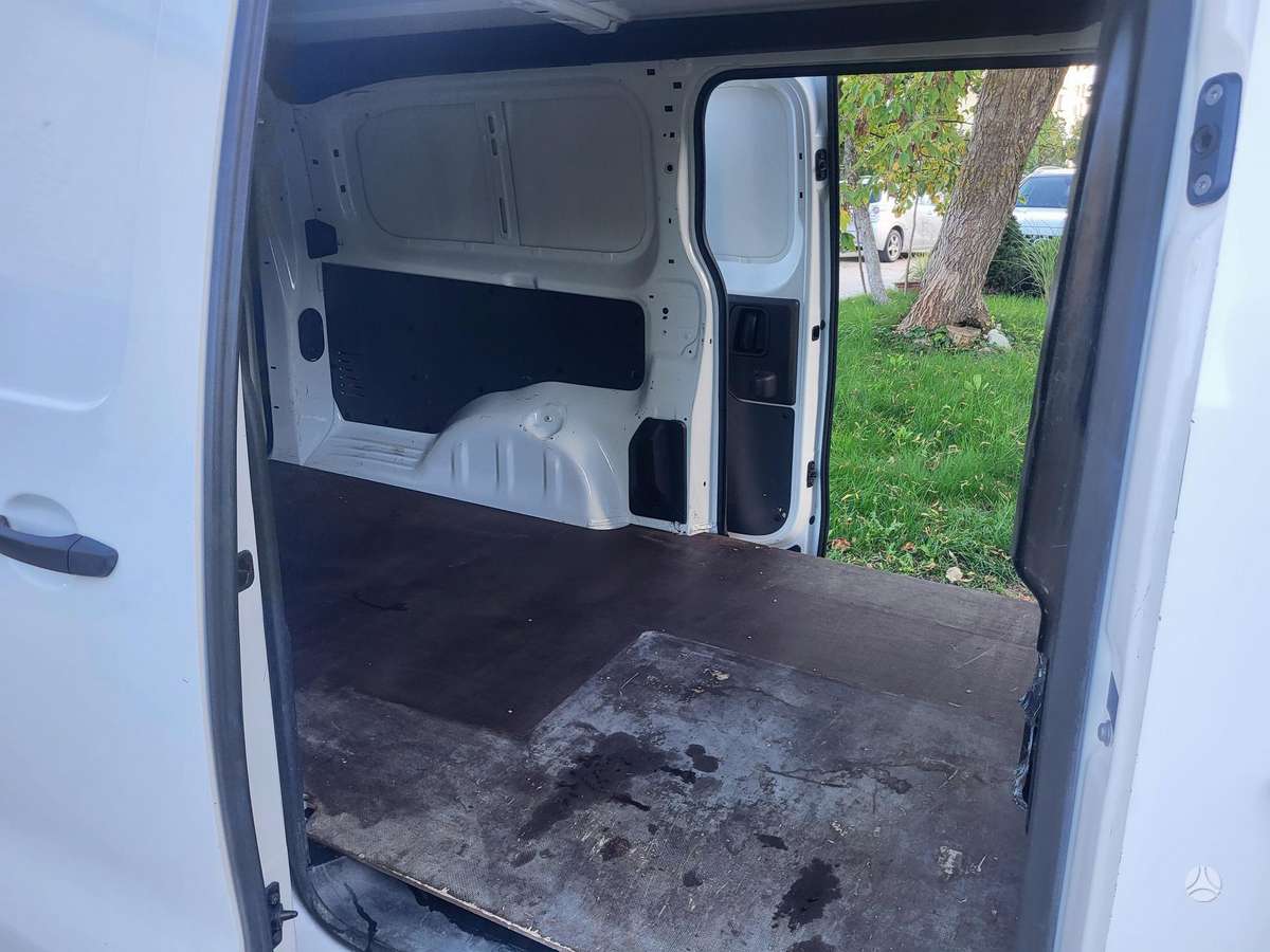 Toyota Proace, 2.0 l., Минивэн