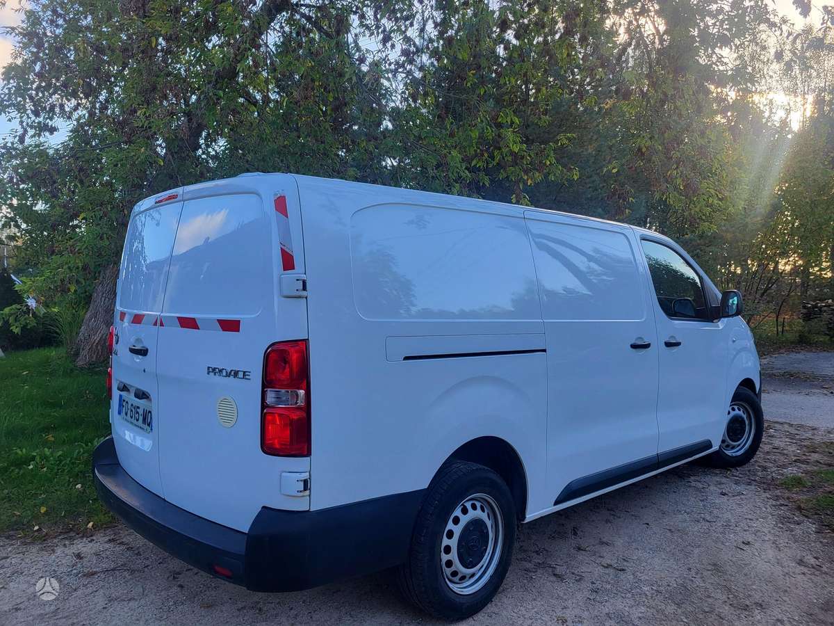 Toyota Proace, 2.0 l., Минивэн