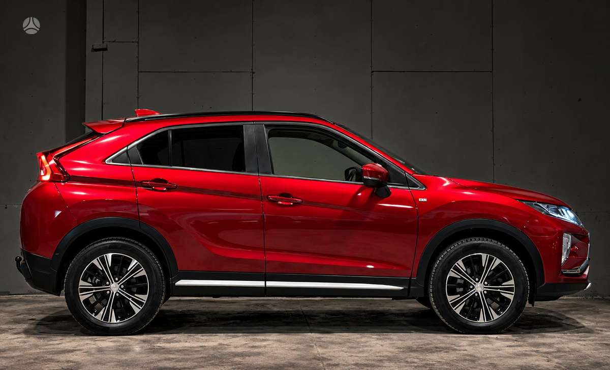 Mitsubishi Eclipse Cross, 1.5 l., off-road / crossover