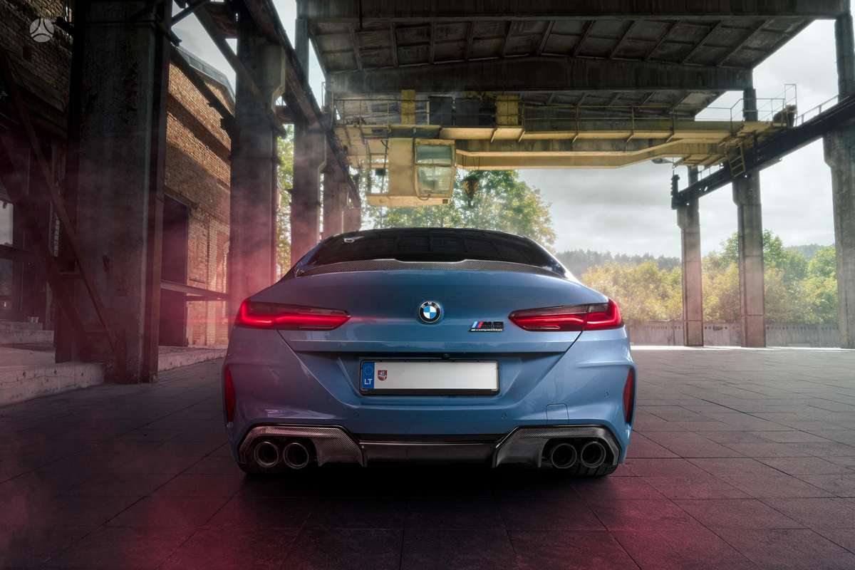 BMW M8, 4.4 l., Седан