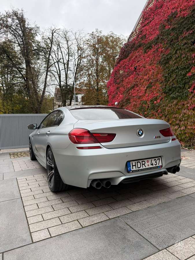 BMW M6, 4.4 l., Седан