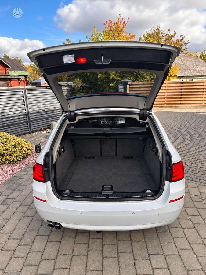 BMW 520, 2.0 l., wagon