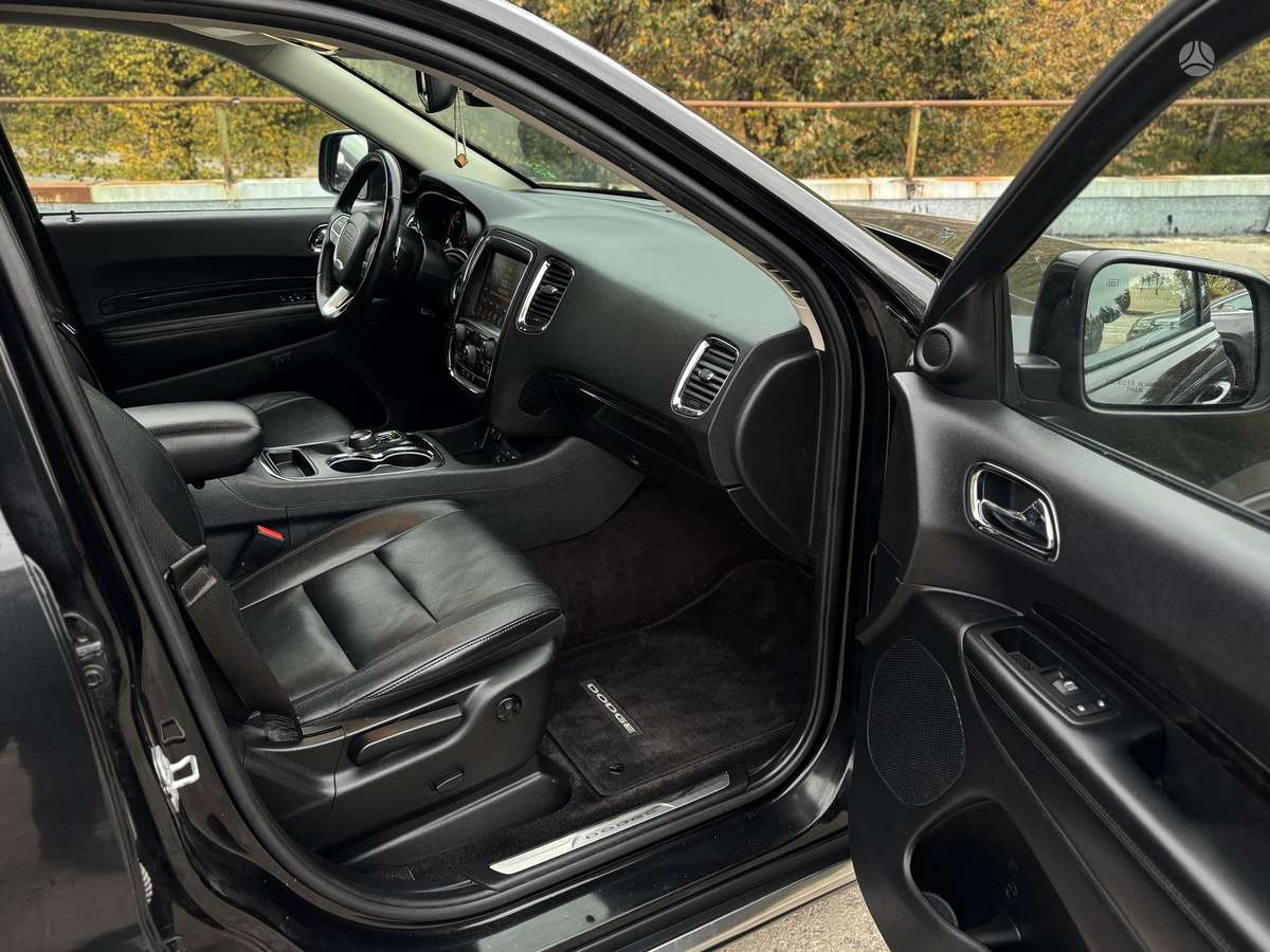 Dodge Durango, 3.6 l., off-road / crossover