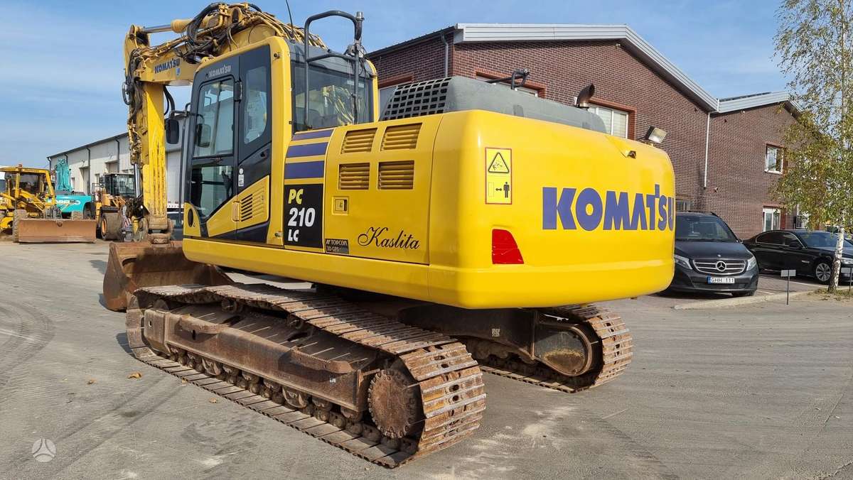 Komatsu PC 210 LC-10, excavator