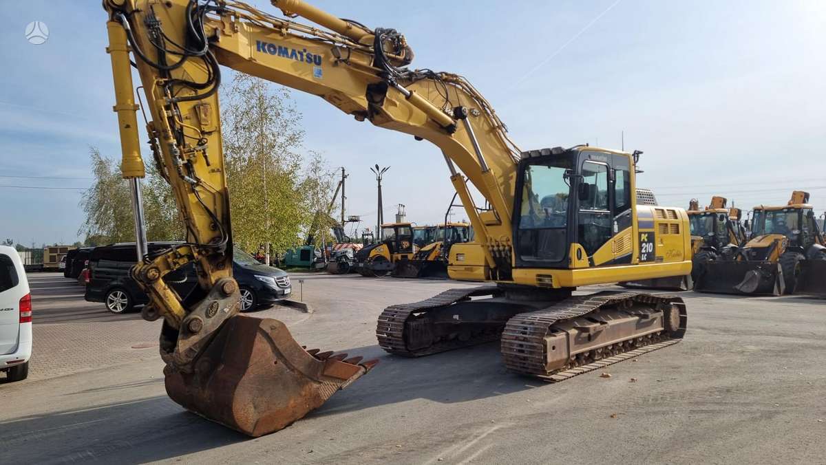Komatsu PC 210 LC-10, ekskavatoriai